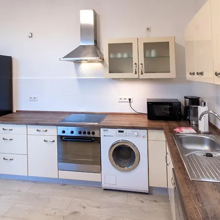 Modern, Komfortabel, Vollausgestattet - By Mevoga Apartament *